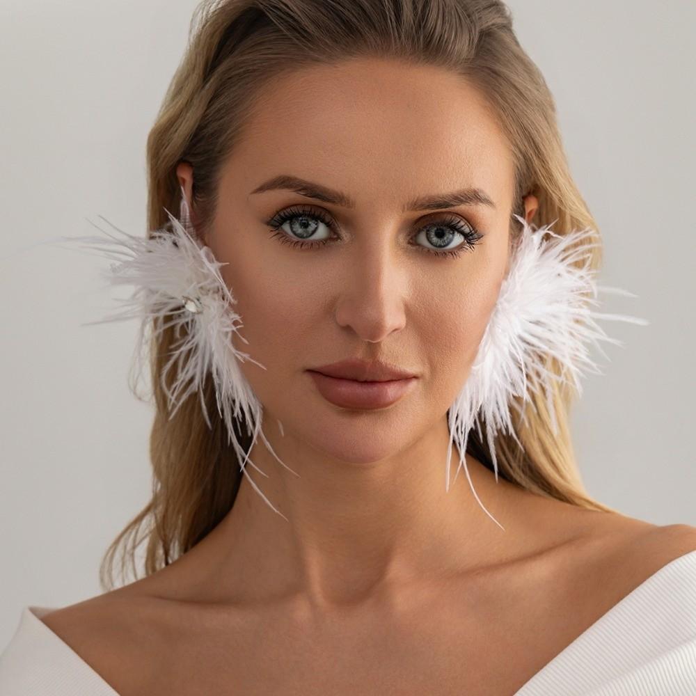 

Multi-color Feather Feather Earrings Exaggerated Style Dangle Ear Jewelry Party Dating белый