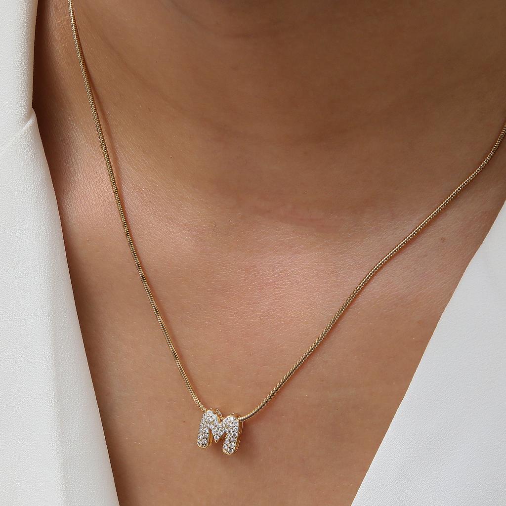 Jemný zirkonový řetízek s drobným iniciálem pro ženy Pozlacená nerezová ocel Hadí řetízek Choker Náhrdelníky Písmenkové přívěsky