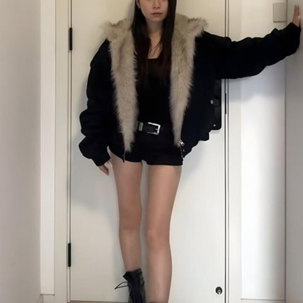 2KWEIRD Zimní Nový Elegantní Podšívka Kožešina Volný Kabát Dámský Y2k Kožešinový Límec Kapuce Silné Módní Parky Ležérní Svrchní Oblečení Bavlnou Polstrované Bundy