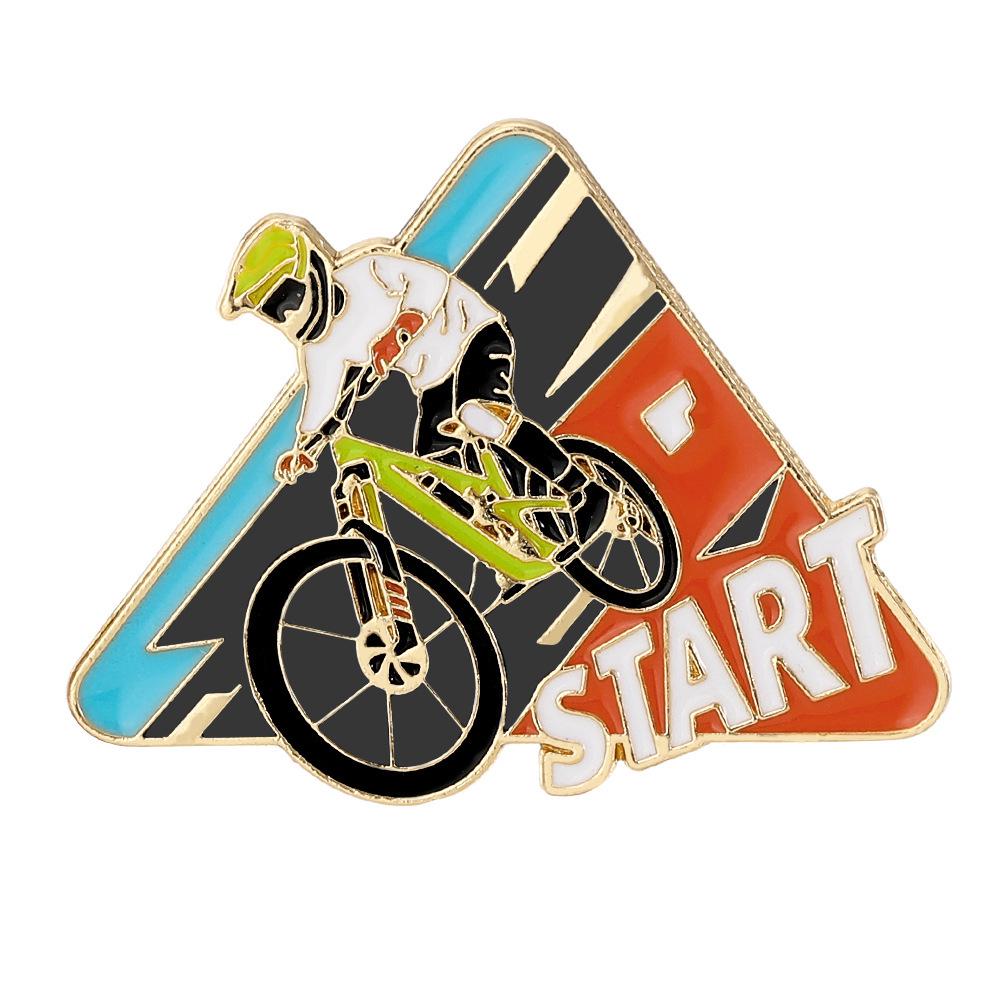 Mountain Bike Racing Badge: Souvenir Pin for Backpack Decoration
