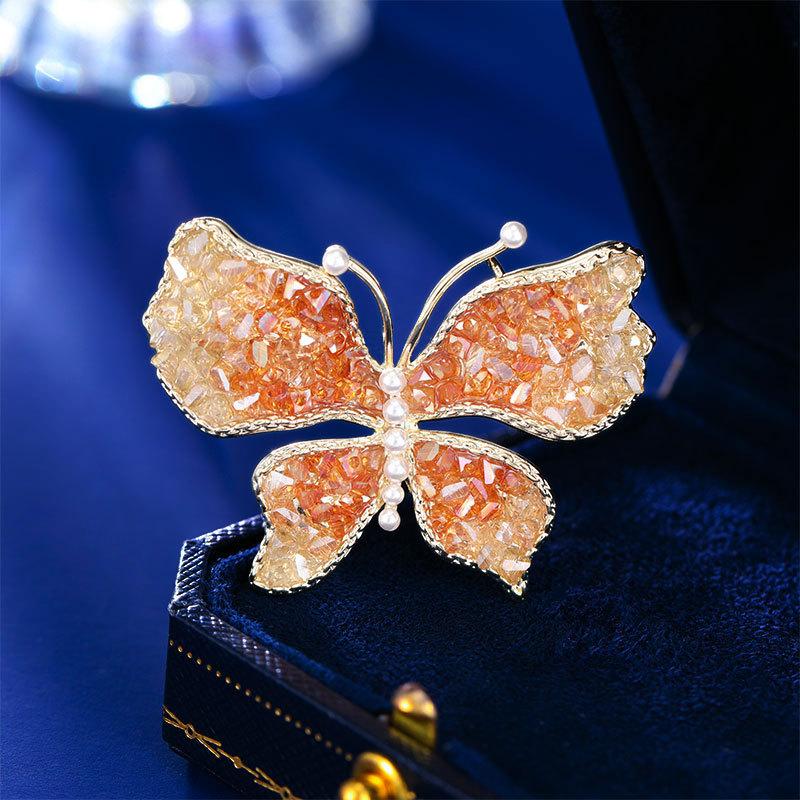 

Дизайн-тенденция изысканный корсаж элитная булавка для костюма многоцелевые аксессуары постепенное изменение хрустальная бабочка темперамент брошь