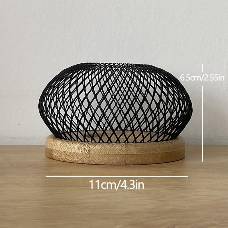 

Simple Wrought Iron Lantern Candlestick Aromatherapy Lamp, Living Room Decorative Candlestick Ornament Metal Handicraft