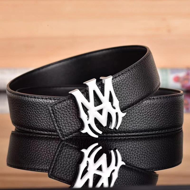 Pánský stylový kožený opasek s hladkou přezkou - Všestranný pro obchod i módu