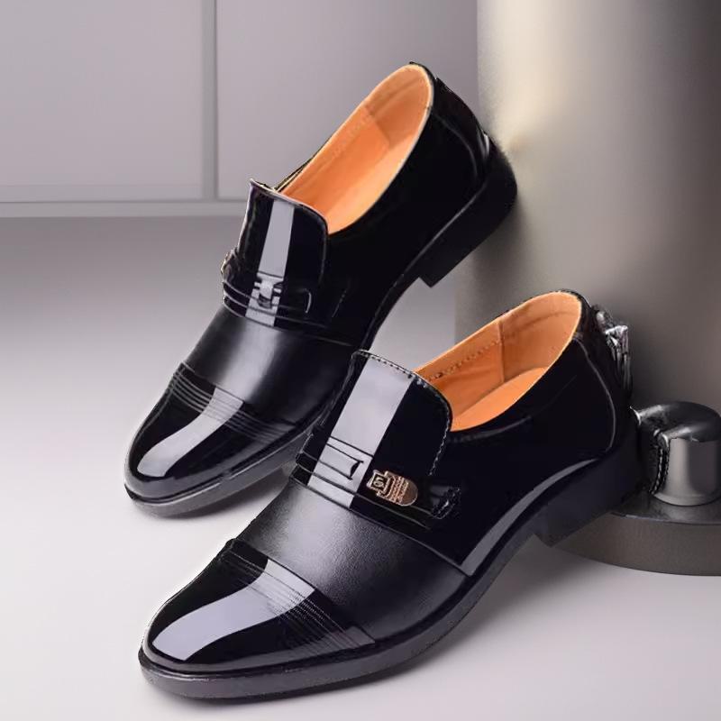 Men's Spring & Autumn Perforated Formal Leather Shoes with Plus Velvet Lining