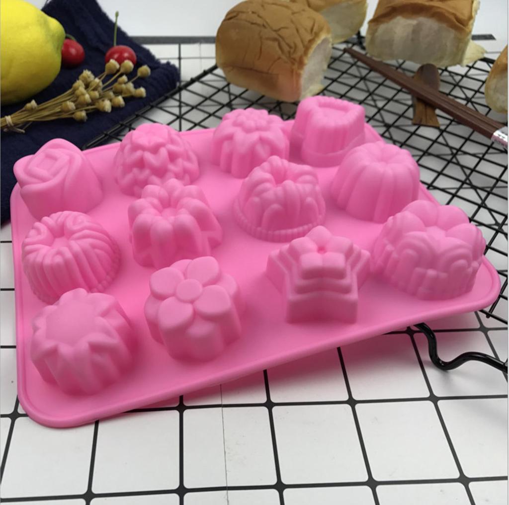12 Lotus Flower Jelly Pudding Cake & Chocolate Molds