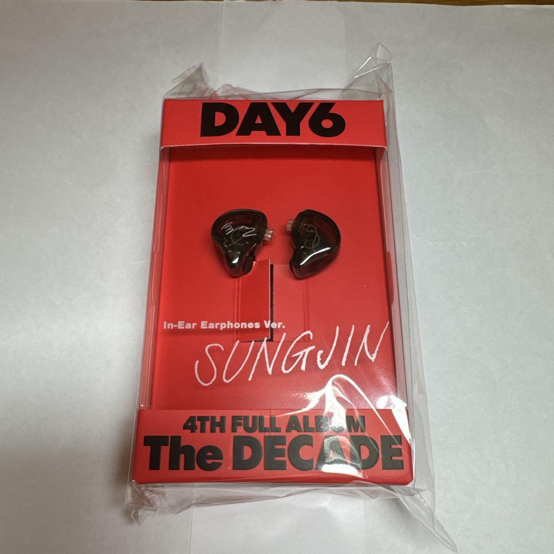 

[USED] DAY6 The Decade In-Ear Earphones Sungjin version