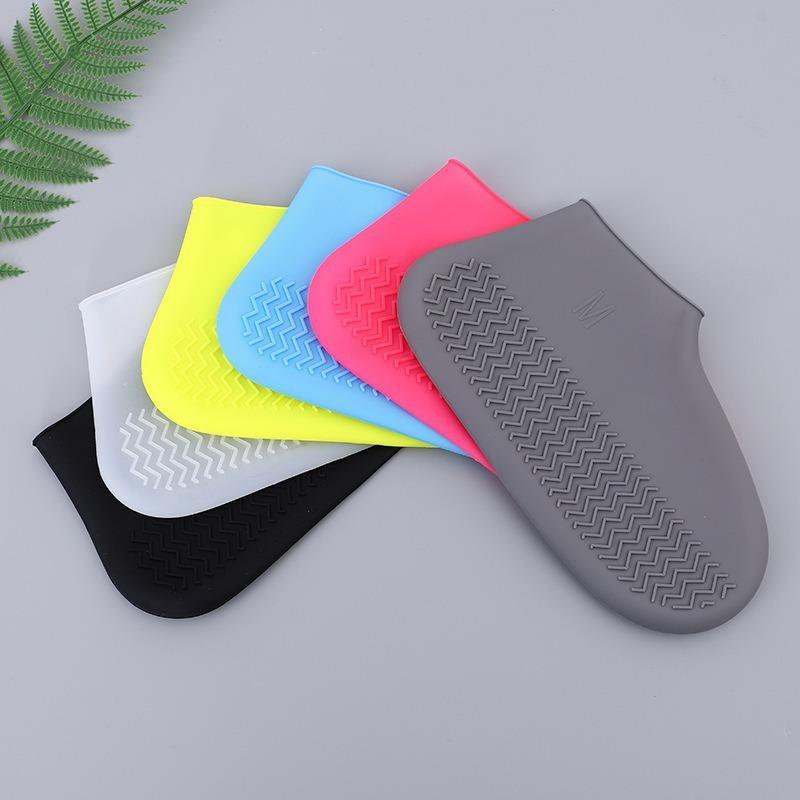 Silicon cover waterproof and rainproof shoe cover wear-resistant silicone rain boots men's and women's portable rainproof shoe cover
