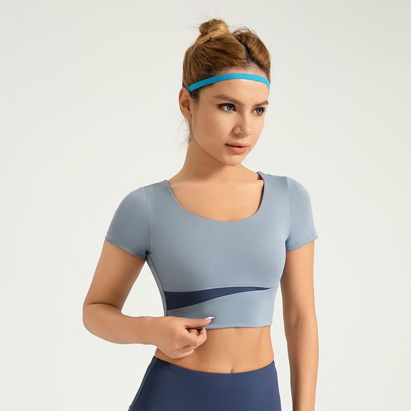 Juyitang Women's Yoga Set: Nude Navel-Baring Short Sleeve with Chest Pads, Color-Matched Fitness Wear.