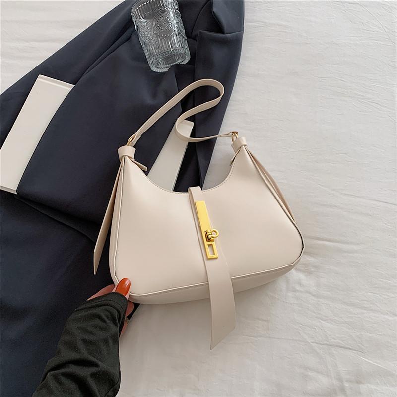 Stylish Crescent Shoulder Bag Pu Leather With Sleek Stitching Trendy Street Fashion