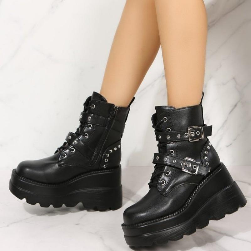 Large Size Thick-soled Wedge Knight Boots Women's Autumn and Winter New Round Head Side Zipper Martin Boots Rivet Women's Short Boots