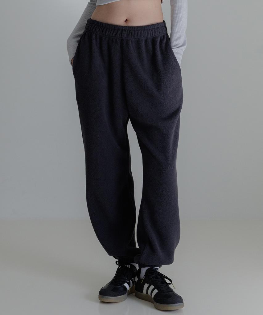 KITTY POTTERY Reversible Boa Fur Jogger Pants Charcoal