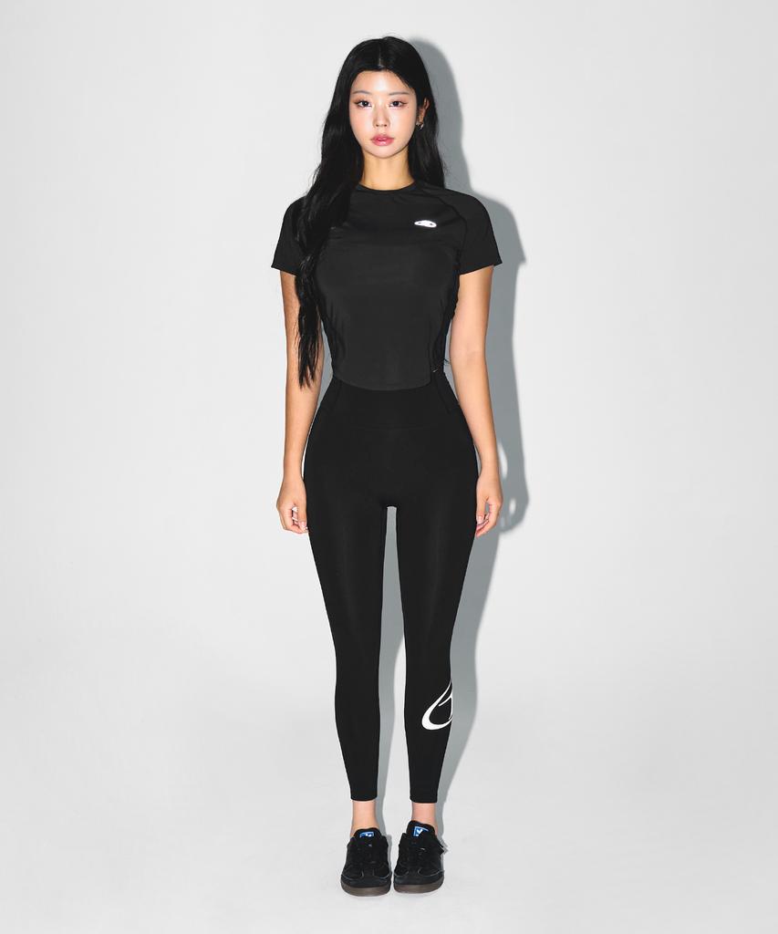 BORN TO WIN W Symbol B Ventilation T-Shirts [Black]