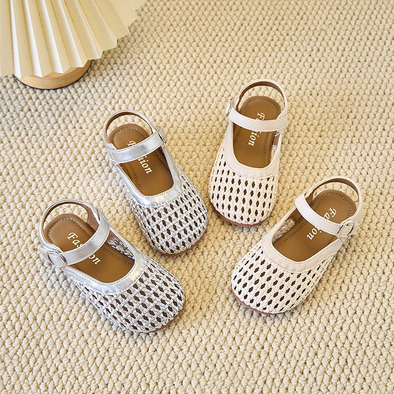 Girls Half Sandals Weave Hollowed-out Children Casual Princess Shoes Korean Style 2025 Summer New Kids Beach Shoes Soft Trendy