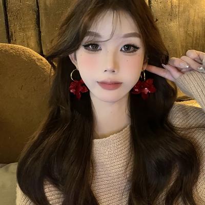 Silver Needle Resin Flower Pendant Earrings Retro Niche Fashion Temperament Versatile Stud Earrings Light Luxury High-end Earrings Women