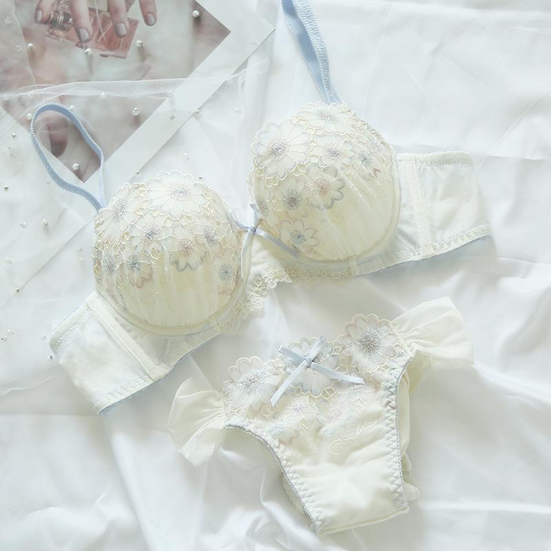 No Steel Rim Japanese Gathering Girl Bra Sweet and Cute Mesh Embroidery Breathable Thin Women's Underwear Bra