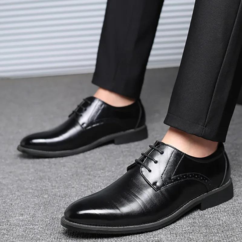 Klasické Pánske Spoločenské Topánky Špicatá Špička Mäkká Podrážka Business Casual Pánske Formálne Topánky Pánske Kancelárske Mokasíny Svadobná Párty Oxfordy Topánky