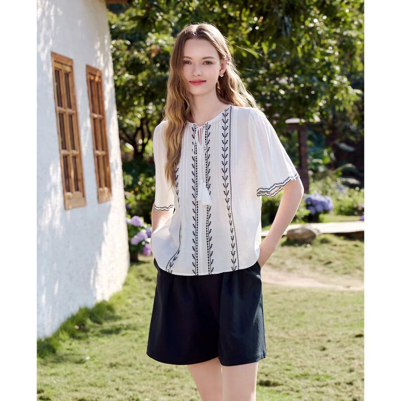 Betu Women's Embroidered Floral Short Sleeve Blouse