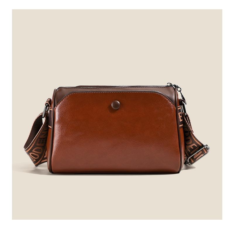 Retro Fashion Versatile Crossbody Bag