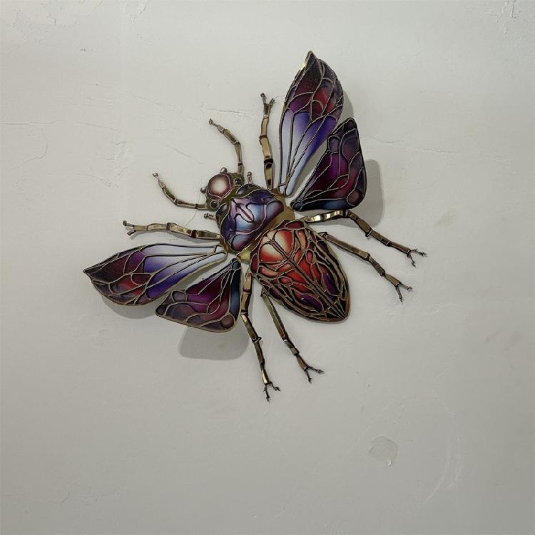 Metal Beetles Wall Art Colorful Bees Sign Wall Hangings Decor for Garden Yard