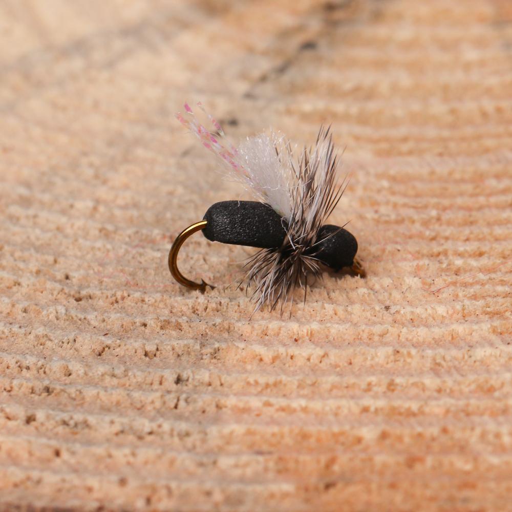 6pcs/Box Fly Fishing Flies Dry Fly Black Foam Ant for Riverine Trout, Panfish, Bass, Grayling, and Carp Fishing Lures