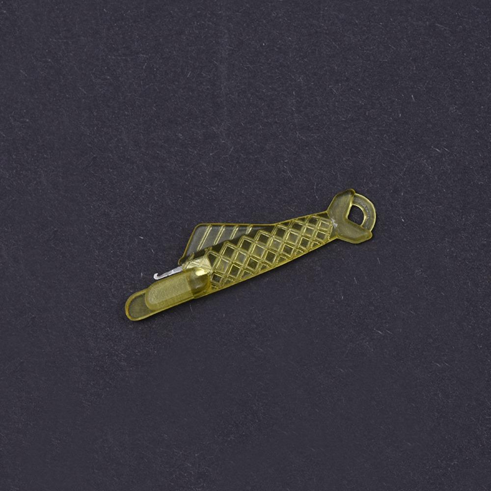 10PCS Fish Type Mini Needle Threader Plastic Automatic Thread Changer  Professional Tailoring