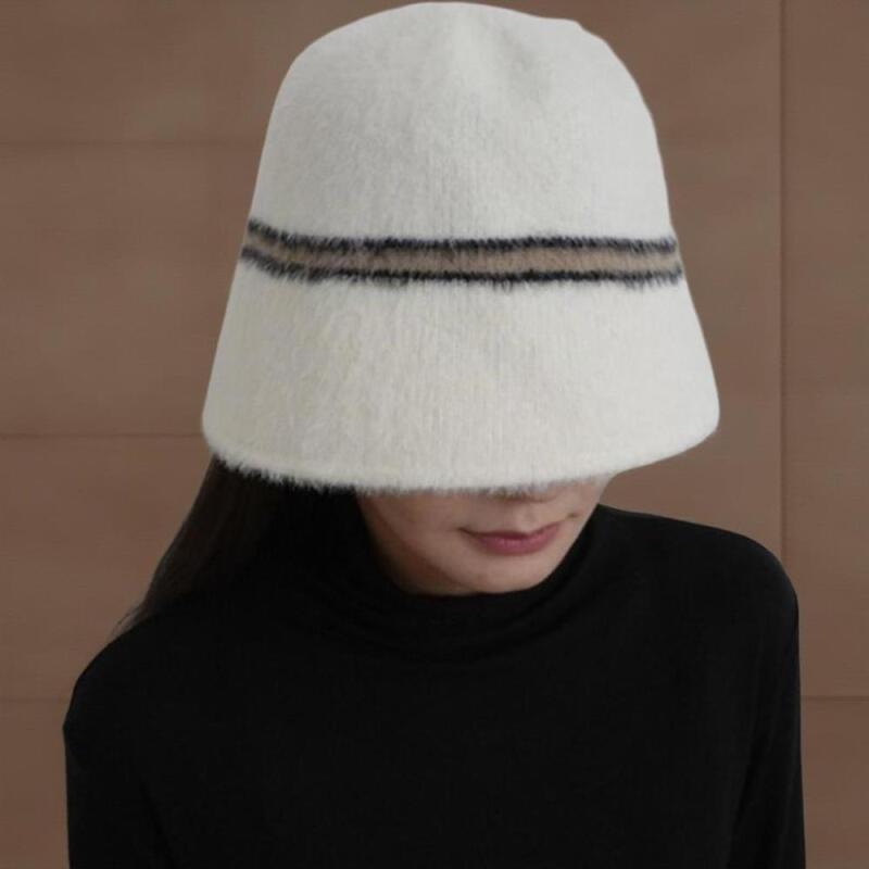 Women's Angora Bucket Hat with Contrast Line Winter Hat