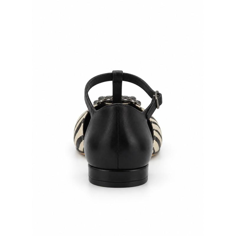 Zapato Mary Jane Negro Cebra Hebilla Joya Montevita 105466