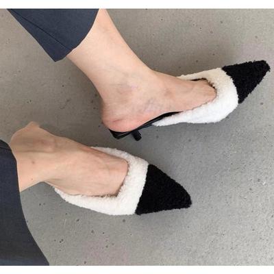 Móda Nové Luxusní Koťátkové Podpatky Huňaté Nazouváky Dámské Sexy Pantofle Dámské Špičaté Stiletto Plyšové Sandály Zimní Párty Boty