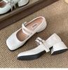 Temperamento alla moda rosso testa quadrata francese tacco spesso scarpe basse in pelle piccola da donna 2025 nuove primavera e autunno gonna Mary Jane scarpe singole