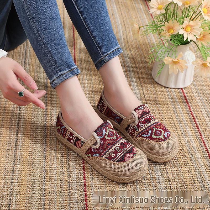 Embroidered Ethnic Low-Cut Linen Shoes for Spring & Autumn - Comfortable Middle-Aged & Elderly Women's Footwear