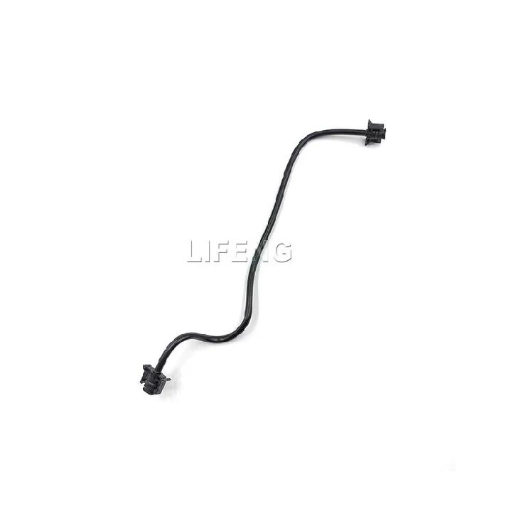 Expansion Tank Hose, Water Tank Hose LR000944 For Land Rover Freelander 2 L359 2.2T