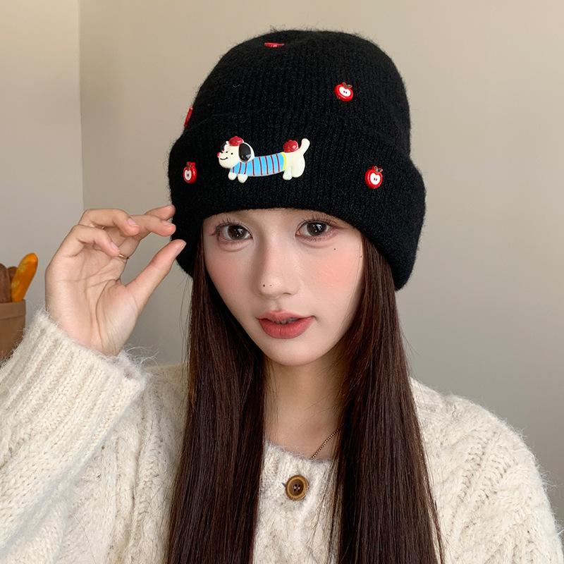 Korean Version of Cute Cartoon Apple Puppy Label Knitted Hat for Women In Autumn and Winter Warm and Sweet Little Woolen Hat Showing Face