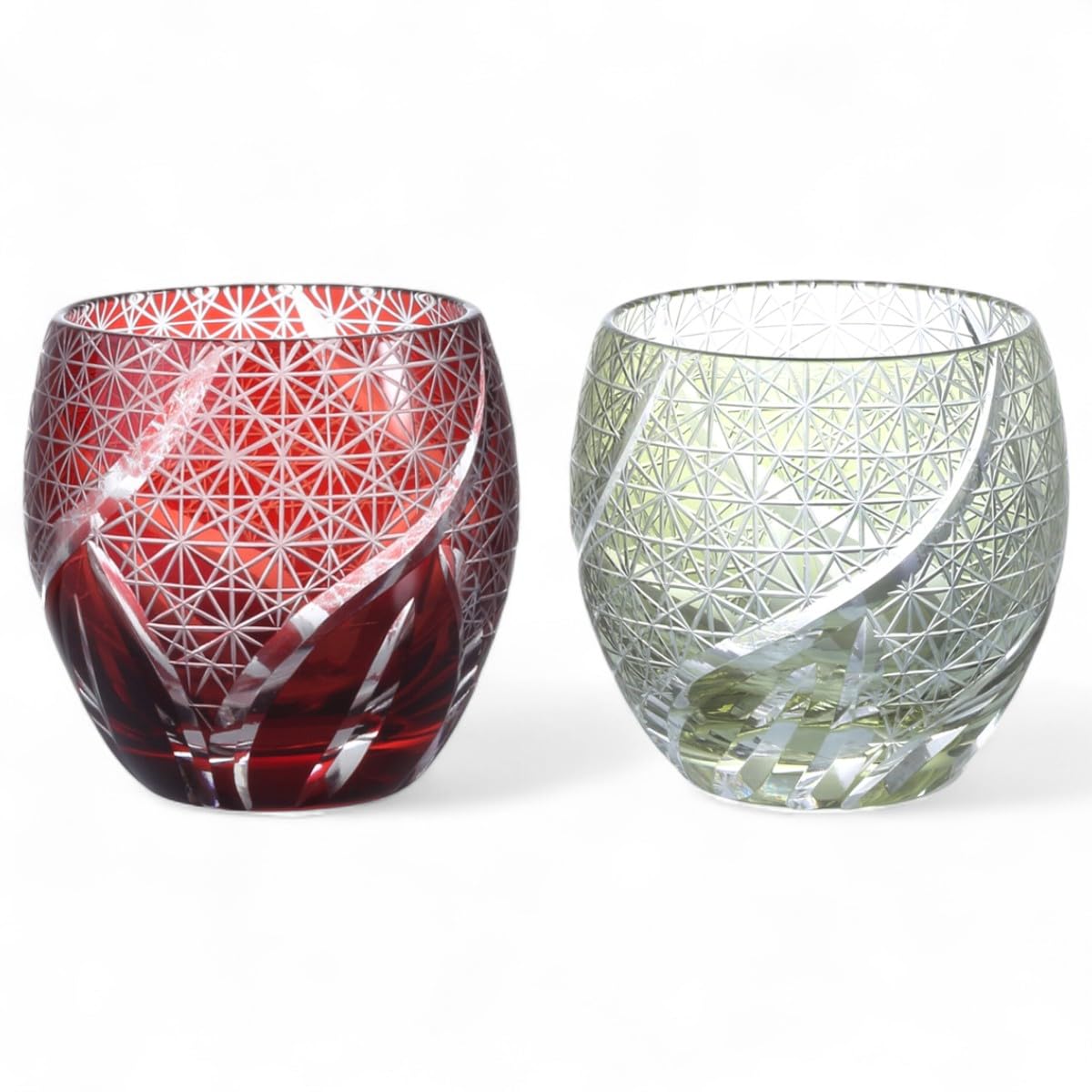 

Mizukage Kiriko Pair Glass Cups for Japanese Sake 100cc Random Carving Pattern Red Green with Engraved Bottom Current Model J-kitchens Egg-Shaped