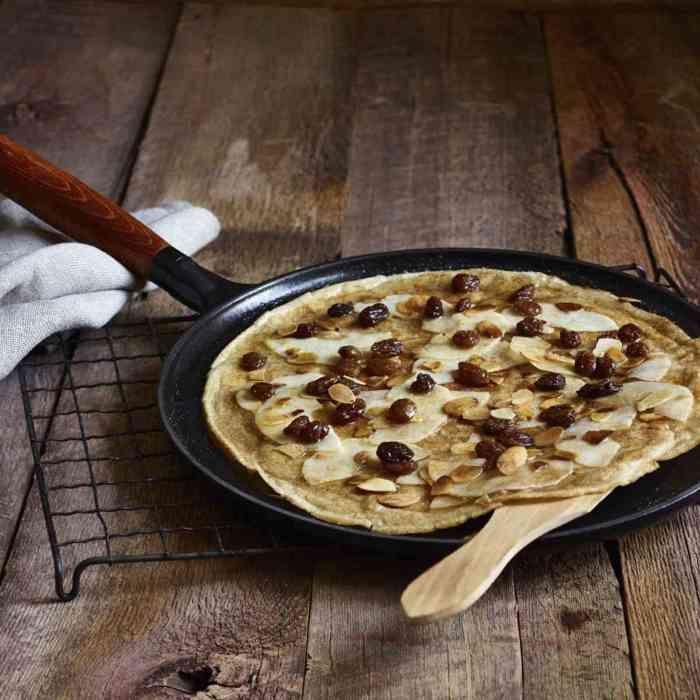 Staub 1212823 Poêle à Crêpes Noir Manche Bois 2…