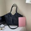 High Quality Women's Bag Urban Trend Style Shoulder Bag Matte Leather Adjustable Shoulder Bag Versatile Casual Large Capacity Commuter Zipper Handbag