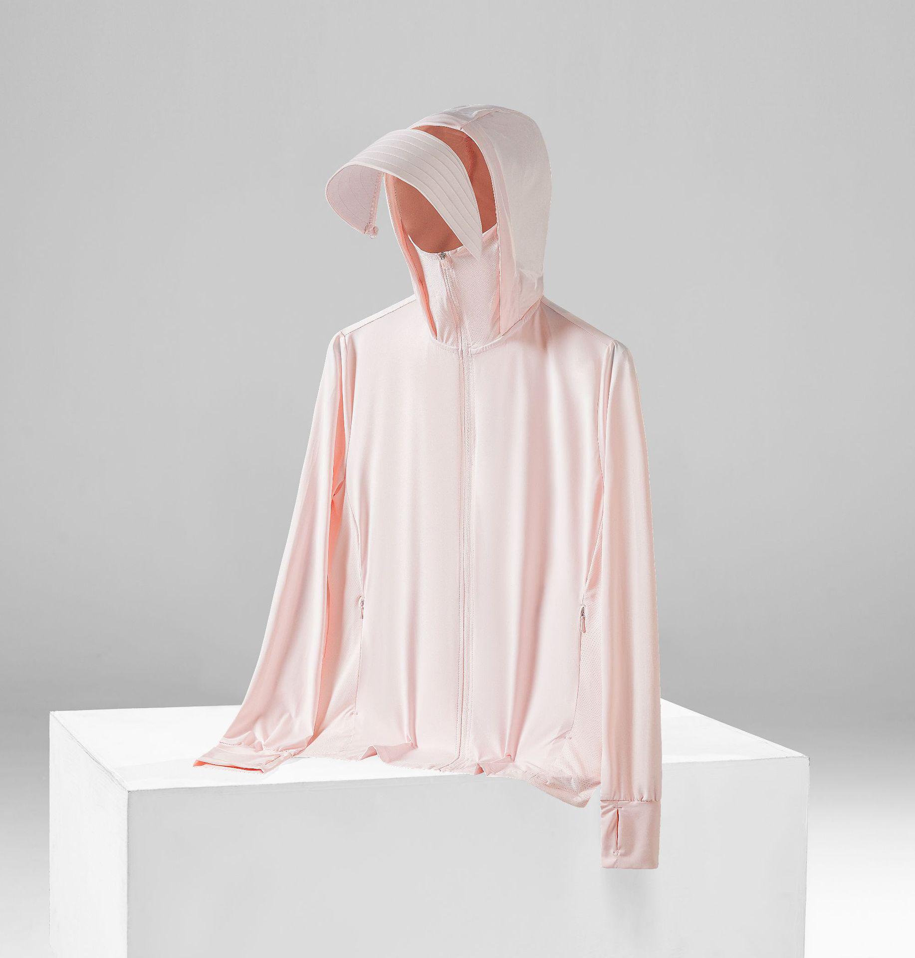

Women s UPF50+ Ice Silk Sun Protection Jacket: Lightweight, Breathable, Anti-Ultraviolet, for Outdoor Summer Use. Customized Fit Available. L