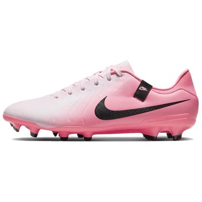 Obuwie sportowe specjalistyczne – Buty piłkarskie