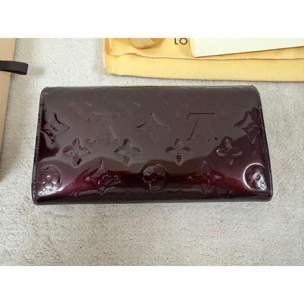 Used LOUIS VUITTON Vernis Portefeuille Sarah