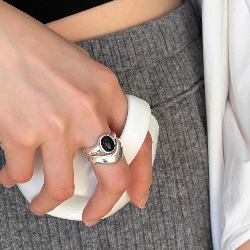 Adjustable Chic Womens Ring With Distinctive Geometric Shape And Glossy Copper Material Fashionistas For