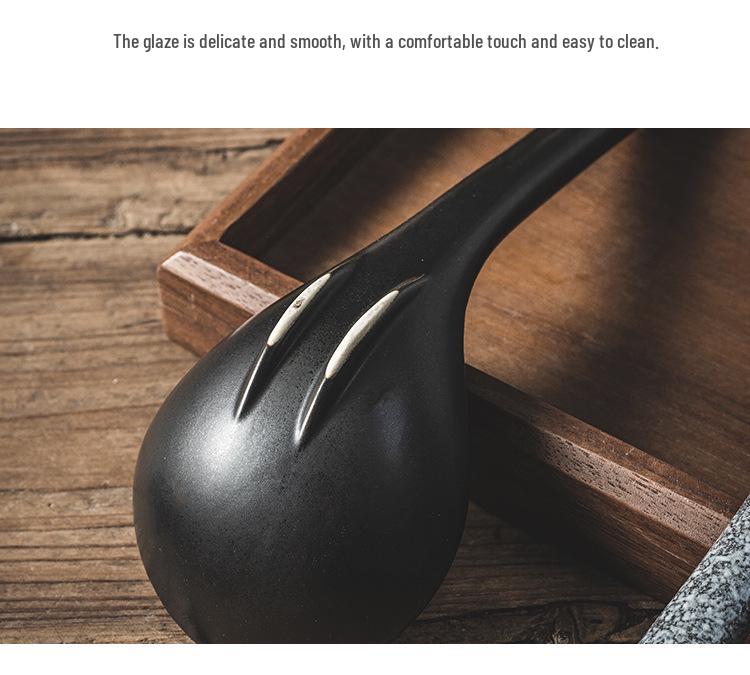 Japanese Ceramic Long-Handle Soup Spoon for Porridge & Hot Pot