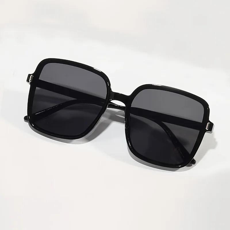 3Pcs Trendy And Fashionable Oversized Square Frame Sunglasses Set Multi-Color Combination For Parties And Street Photography