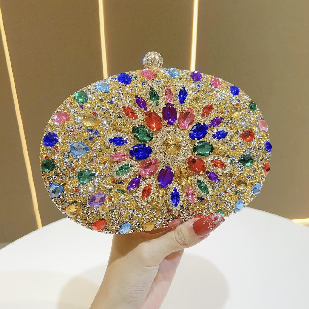 Luxurious Diamond-Encrusted Rhinestone Crossbody Small Handbag Versatile Elegant Women's Fashion Accessory