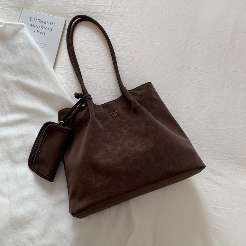 Autumn and Winter Retro Lazy Style Shoulder Bag Fashionable Large-Capacity Commuter Shoulder Bag Shopper Tote