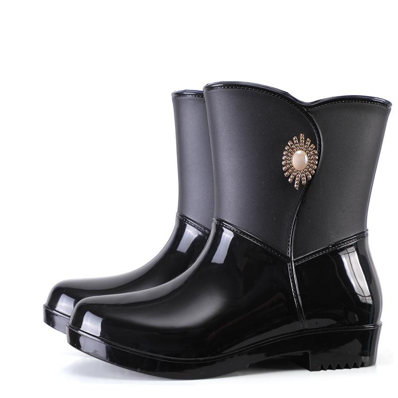 New fashion rain shoes women's medium tube non-slip warm thickened wear-resistant rain boots cotton kitchen overshoes
