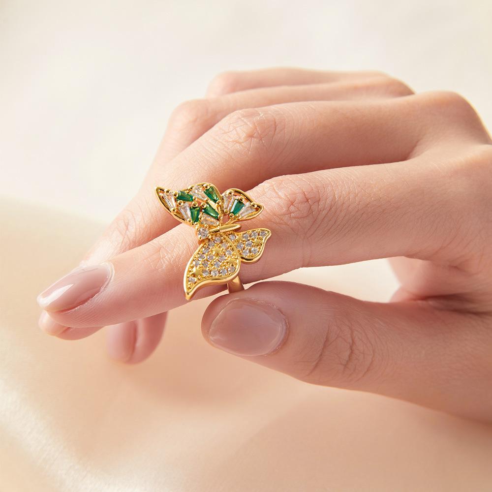 Korean Butterfly Shape Rhinestone Ring: Elegant 18k Gold-Plated Copper Design