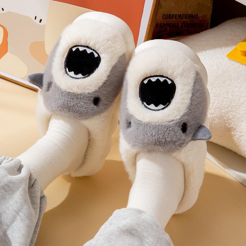 Fashion Winter Women's Cotton Slippers Cartoon Couple Non-Slip Warm Indoor Home Slippers Plush Fluffy 2025 Comfortable Floor Slippers