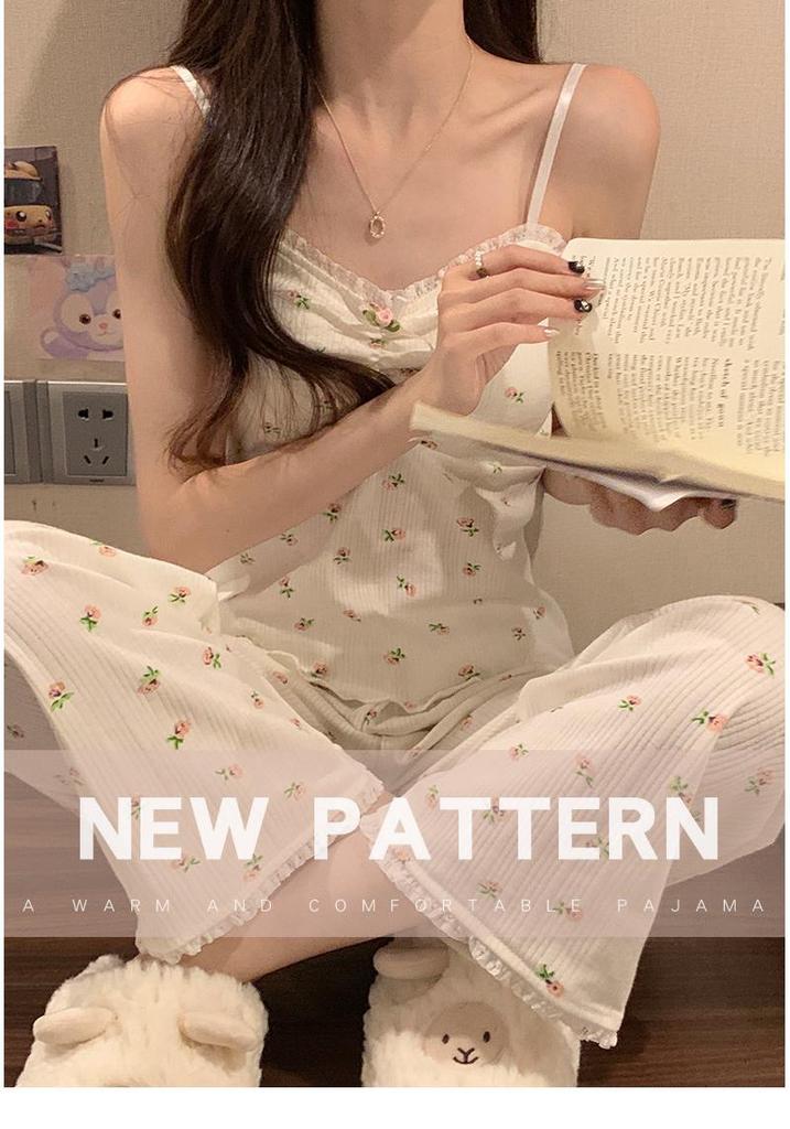 Hot-Selling 2024 Women's Long Sleeve Floral Pajama Set - Sexy Spring & Autumn Three-Piece with Chest Pads