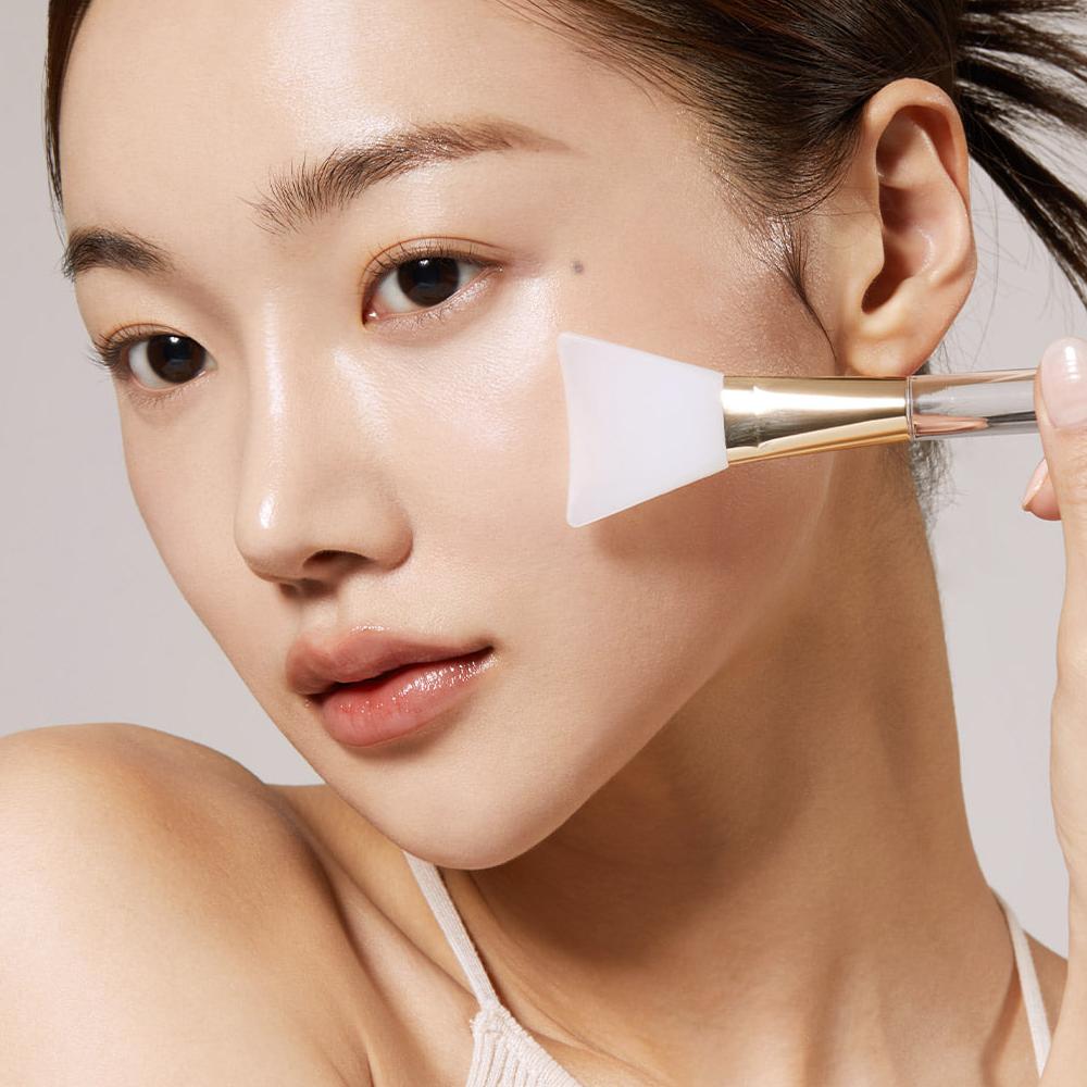 MEDICUBE Collagen Night Wrapping Peel Off Facial Mask with Jelly Brush 75ml