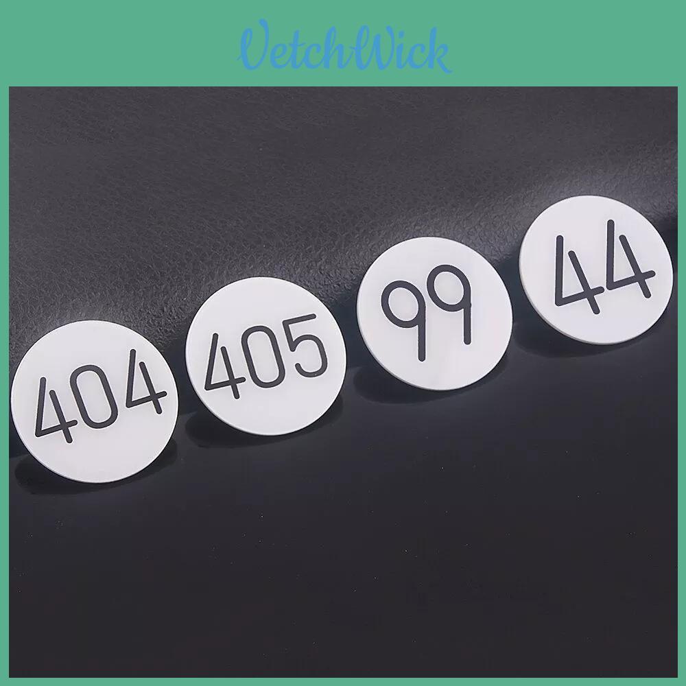 Hunter X Hunter Cartoon Character Brooch Badge With Electroplated Finish For Cosplay And Collectors