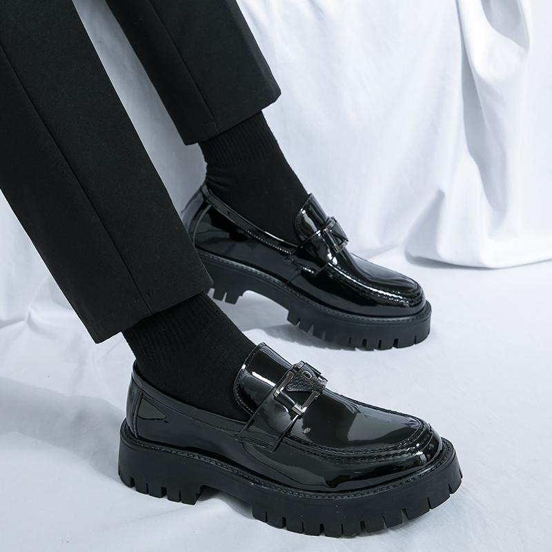 Fashion Luxury Brand Men's Loafers New Leather Business Dress Shoes Mocassins Hombre Zapatos De Hombre Driving Shoes Men Formal Shoes